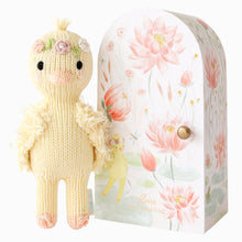 Load image into Gallery viewer, Tiny Flora the duckling (mauve), gives 10 meals