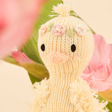 Load image into Gallery viewer, Tiny Flora the duckling (mauve), gives 10 meals
