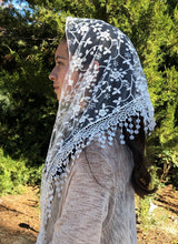 Load image into Gallery viewer, Cherry Blossom Church Veil - WHITE 48″ x 13″