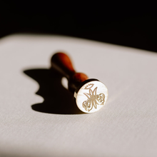 Load image into Gallery viewer, Catholic Wax Seal Stamps, Auspice Maria, "Under the Protection of Mary"