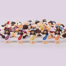 Load image into Gallery viewer, Pocket Figurine Little Jesus
