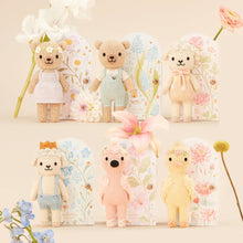 Load image into Gallery viewer, Tiny Lucy the lamb (pastel), gives 10 meals
