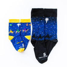 Load image into Gallery viewer, Three Wisemen Adult Socks: Regular

