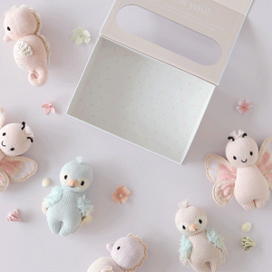 🌟 New for Spring 🌟  Baby seahorse (lilac), give 5 meals